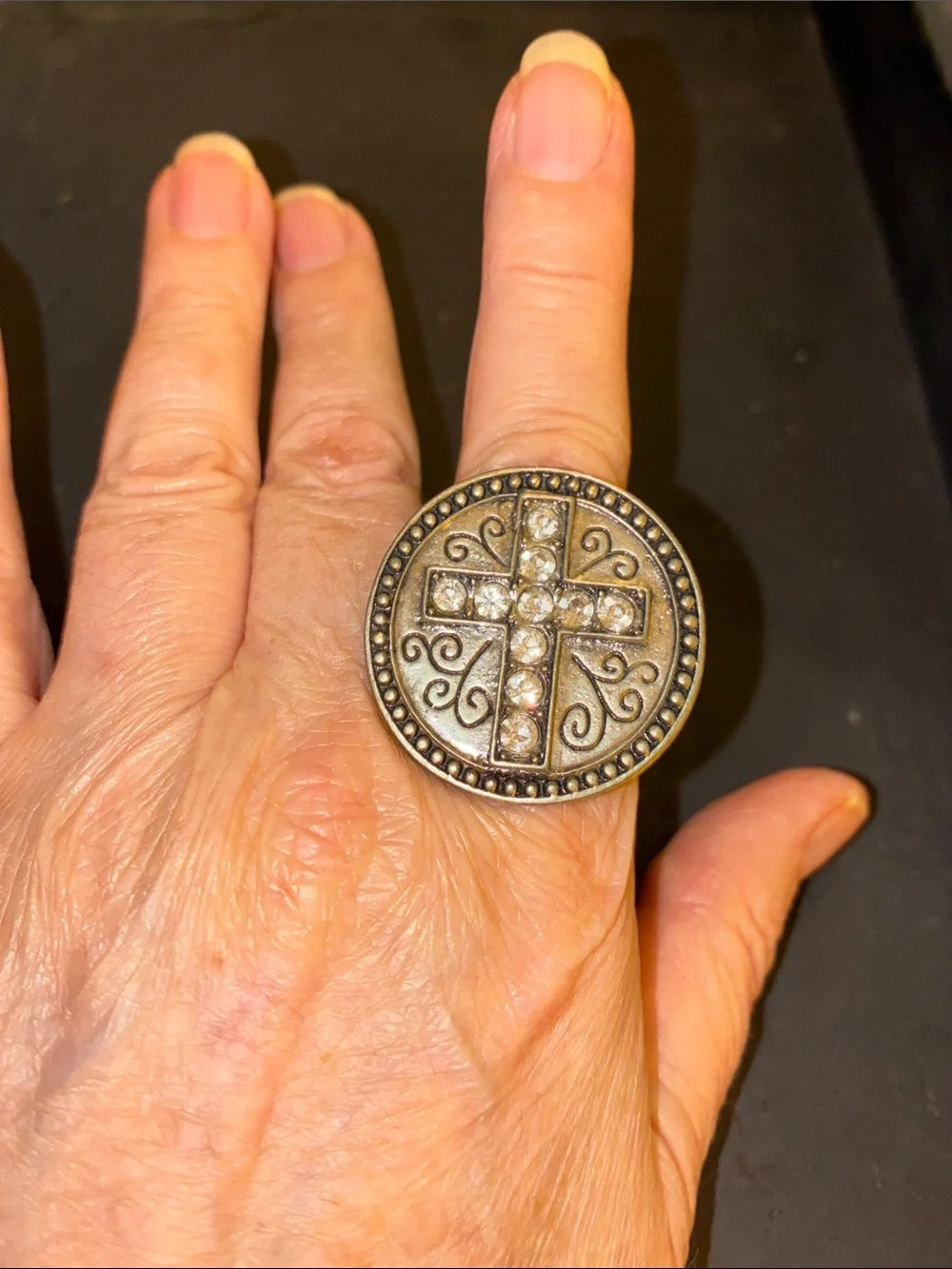 Vintage-Inspired Bronze Cross Accent Ring - Brown/Gold